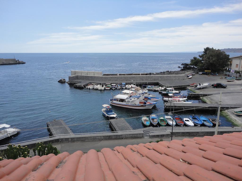 Appartamento Sul Mare Acireale Bagian luar foto