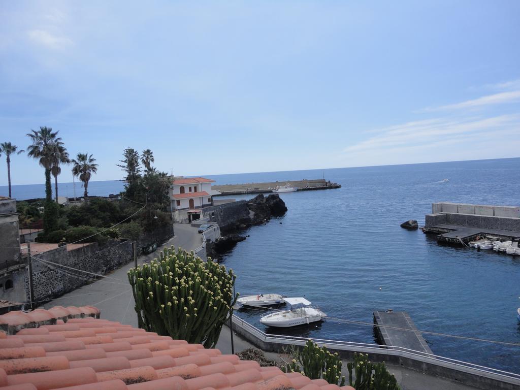 Appartamento Sul Mare Acireale Bagian luar foto