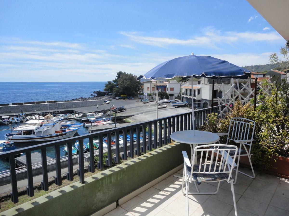 Appartamento Sul Mare Acireale Bagian luar foto