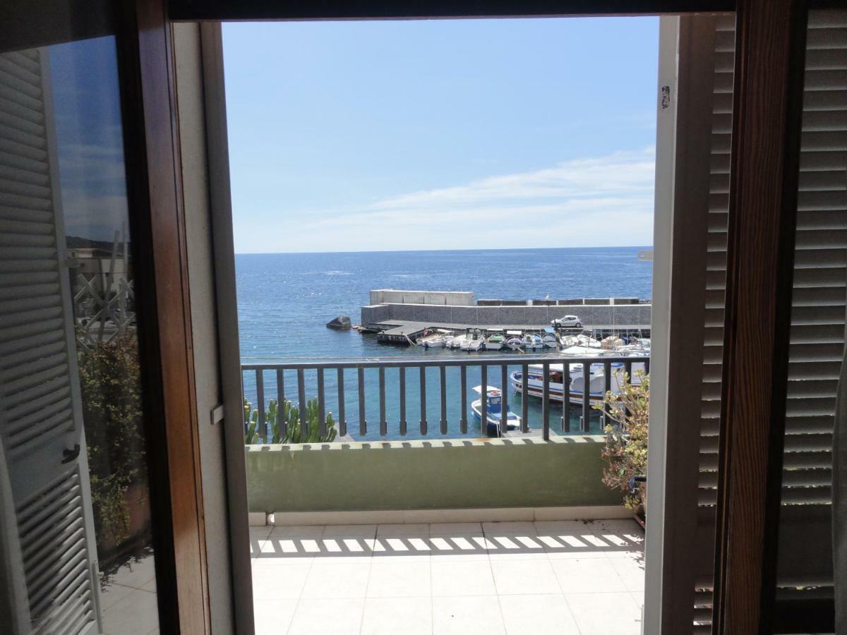 Appartamento Sul Mare Acireale Bagian luar foto